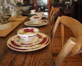 Peachtree Antiques - Accommodation Melbourne 7