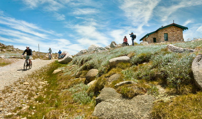 Kosciuszko National Park NSW Accommodation Melbourne