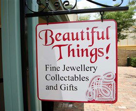 Hunter Valley Gardens Shopping Village - Accommodation Melbourne 6