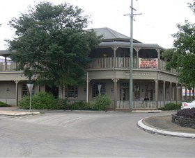 The Hotel Cecil - Accommodation Melbourne 0