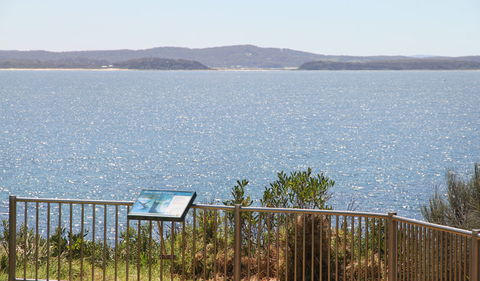 Moruya Heads Lookout - Accommodation Melbourne 3