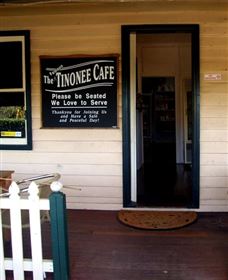 The Famous Tinonee Cafe And Gift Shop - Accommodation Melbourne 3