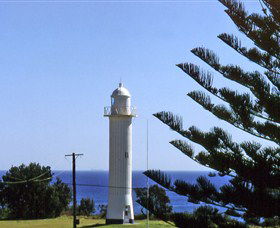 Yamba Lighthouse - Accommodation Melbourne 1