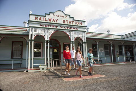 Rockhampton To Carnarvon Gorge Four Night Drive - Accommodation Melbourne 3