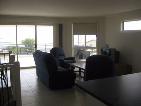 Gilligans - Accommodation Melbourne 0