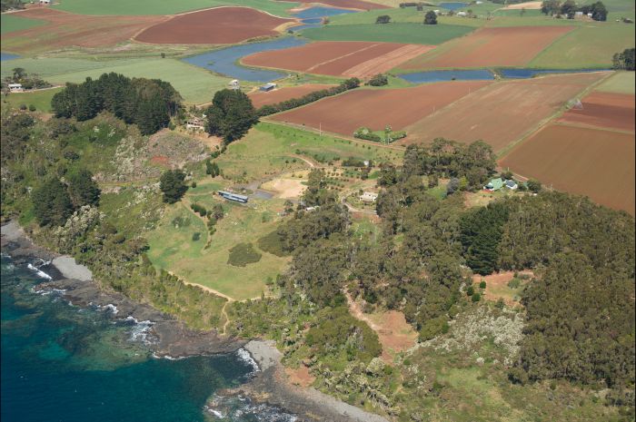 Table Cape TAS Accommodation Melbourne
