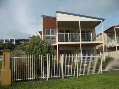 Tigh Na Mara - Accommodation Melbourne 2