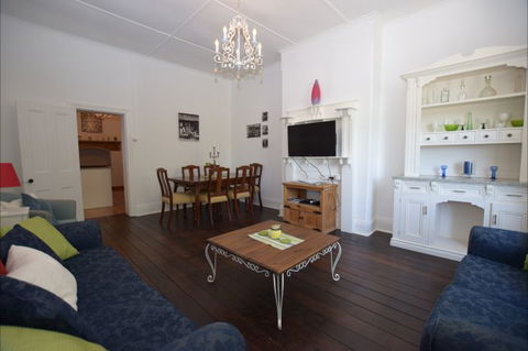 The Provincial - Accommodation Melbourne 2