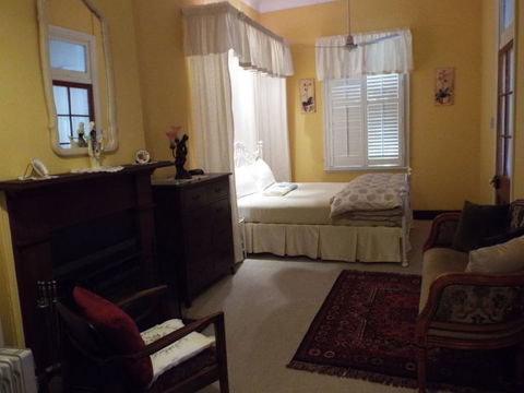 Guy House Bed And Breakfast - Accommodation Melbourne 0