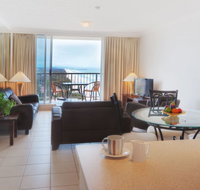 Golden Sands On Main Beach - Accommodation Melbourne