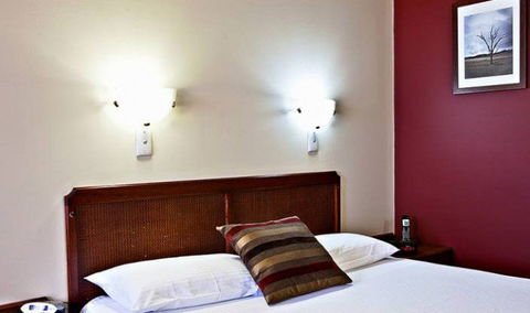 Governor Macquarie Motor Inn - Accommodation Melbourne 5