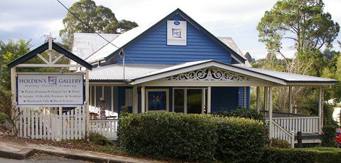 Holden’s Gallery - Accommodation Melbourne 1