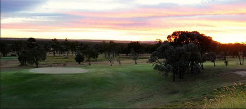 Moranbah Golf Club Inc. - Accommodation Melbourne 3