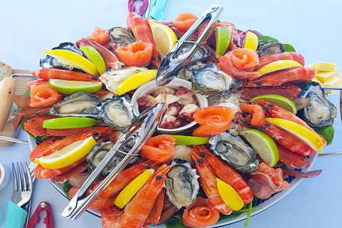 Rottnest Island Wild Seafood Package With Round Trip Ferry From Fremantle - Accommodation Melbourne 4