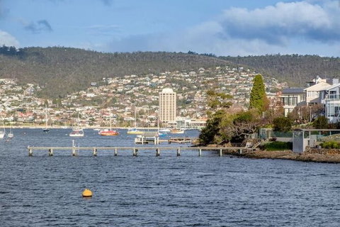 Derwent River Historic Harbour Cruise From Hobart - Accommodation Melbourne 3