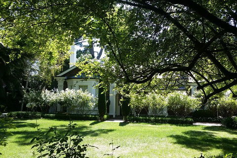 Adelaide Walking Tour: East End Escapade - Accommodation Melbourne 8