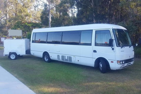 Brisbane Airport Arrival Shared Shuttle Service With Wheelchair Access - Accommodation Melbourne 2