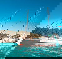 2 night Whitsunday Islands Cruise on New Horizon from Airlie Beach - Accommodation Melbourne