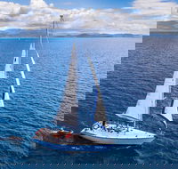 2 Night Small Group Whitsundays Sailing Adventure Aboard Mandrake - Accommodation Melbourne