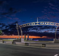 Luxury Brisbane Airport Transfers To and From Surfers Paradise for 2 Person - Accommodation Melbourne