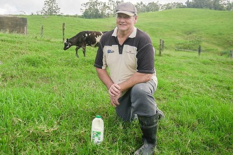 Mackay's Day In The Clouds Paddock To Plate Tour - Accommodation Melbourne 1