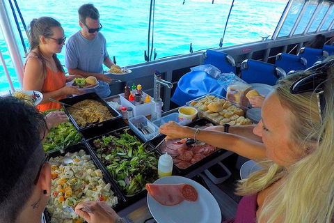 Whitsunday Island Boat Adventure - Accommodation Melbourne 9
