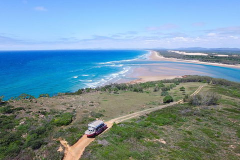 Full-Day 1770 Tour By LARC Amphibious Vehicle Including Sandboarding And Bustard Head Lightstation - Accommodation Melbourne 8