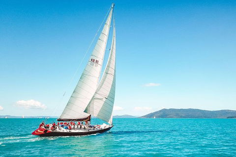 Condor Whitsundays Maxi Sailing (2 Days, 2 Nights) - Half A Double Bed - Accommodation Melbourne 0