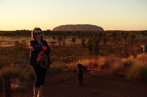 Uluru Field Of Light Sunrise Tour - Accommodation Melbourne 3