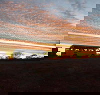 Bus Transfer Alice Springs to Ayers Rock Resort - Accommodation Melbourne