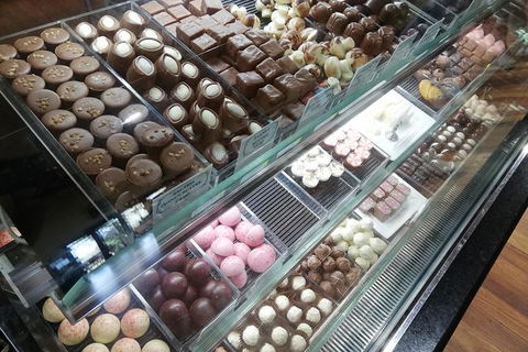 Hunter Valley Private Tour Including Wine, Chocolate, Cheese, Vodka, Gin Tasting - Accommodation Melbourne 20