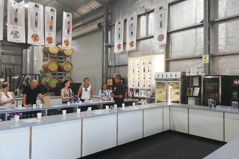 Hunter Valley Private Tour Including Wine, Chocolate, Cheese, Vodka, Gin Tasting - Accommodation Melbourne 15