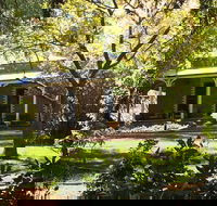 Athol Gardens - Accommodation Melbourne