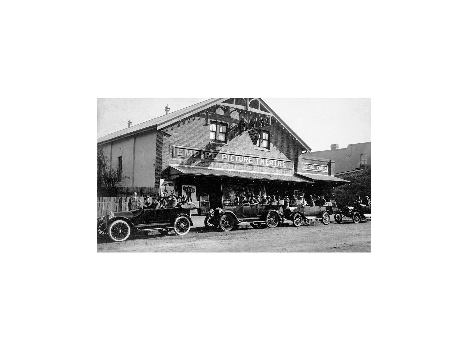 Bowral NSW Accommodation Melbourne