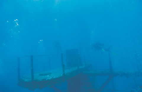 HMAS Perth - Accommodation Melbourne 0