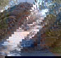 Jindera Pioneer Cairn - Accommodation Melbourne