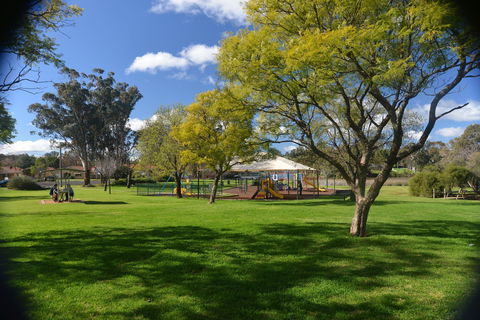 Kelly Reserve - Accommodation Melbourne 0