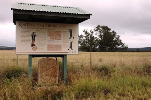 King Togees Grave - Accommodation Melbourne 0