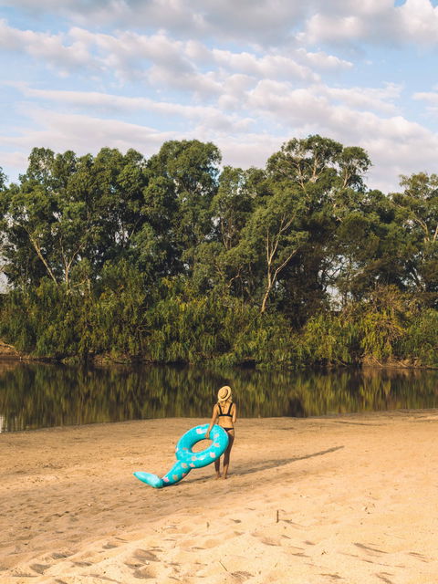 Riverside:  Wagga Beach - Accommodation Melbourne 2