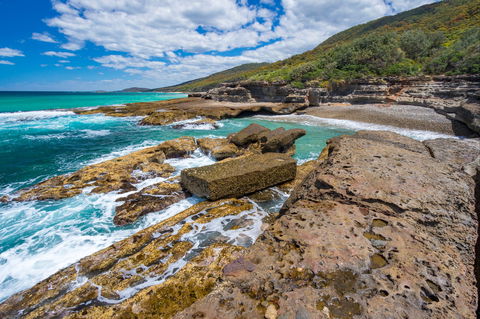 Singing Stones Beach - Accommodation Melbourne 0