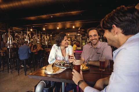 Warrego Way - Accommodation Melbourne 1