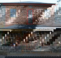 Bay Tree Gallery - Accommodation Melbourne