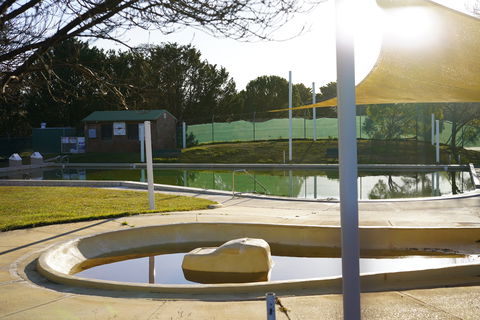 Bungendore Pool - Accommodation Melbourne 0