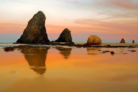 Glasshouse Rocks And Pillow Lava - Accommodation Melbourne 0