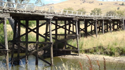 Historic Bridges Of Gundagai - Accommodation Melbourne 2