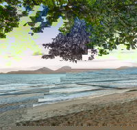 Holloways Beach - Accommodation Melbourne