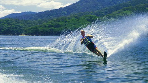 Lake Eildon - Accommodation Melbourne 0