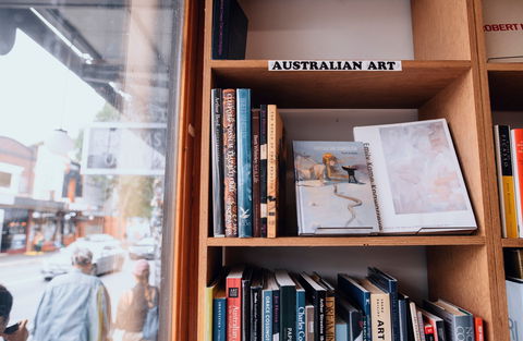 Repressed Records - Accommodation Melbourne 0