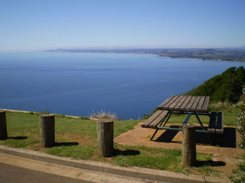 Table Cape - Accommodation Melbourne 2