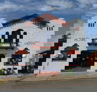 Dungog James Theatre - Accommodation Melbourne